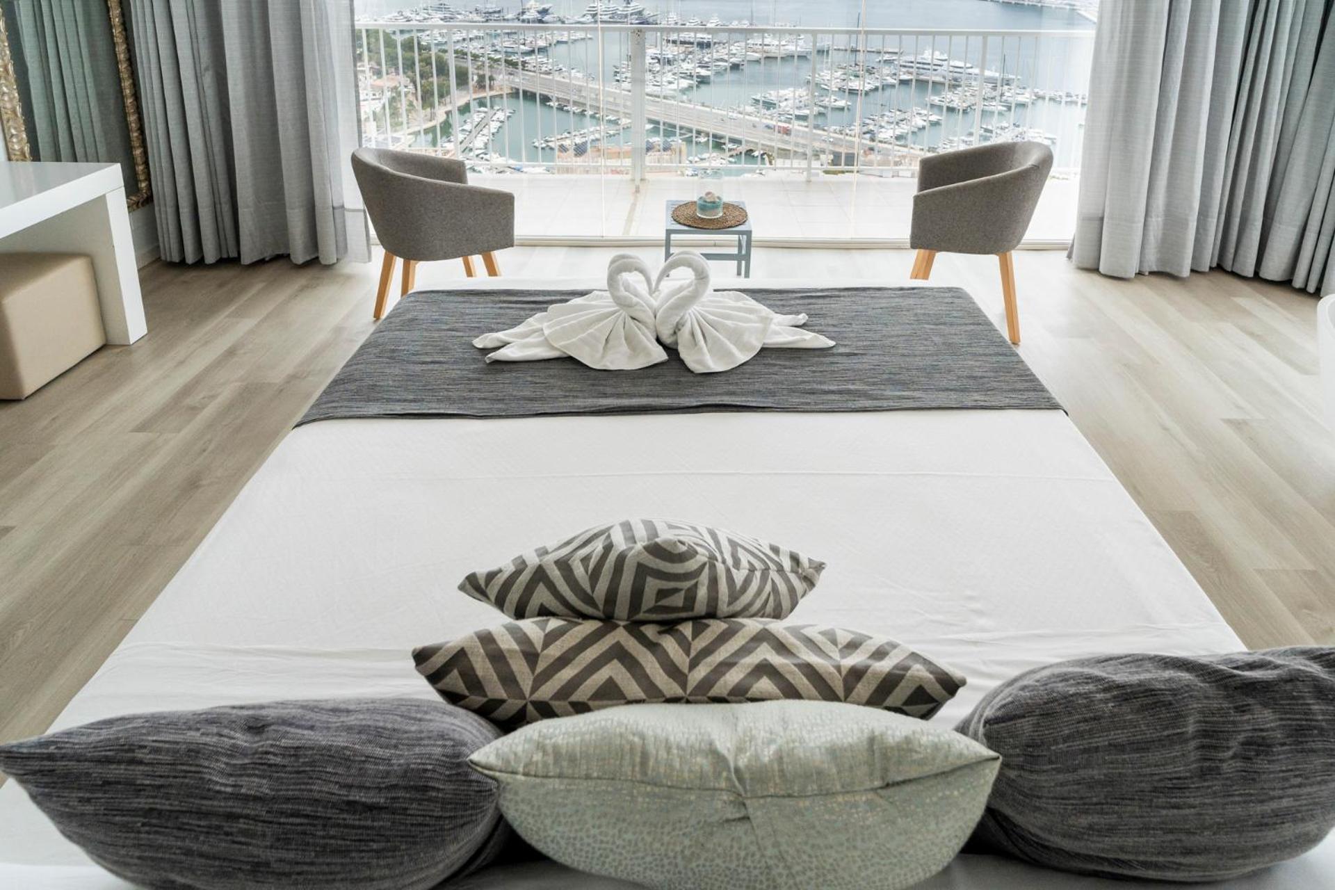 Deluxe Suite met Uitzicht op Zee